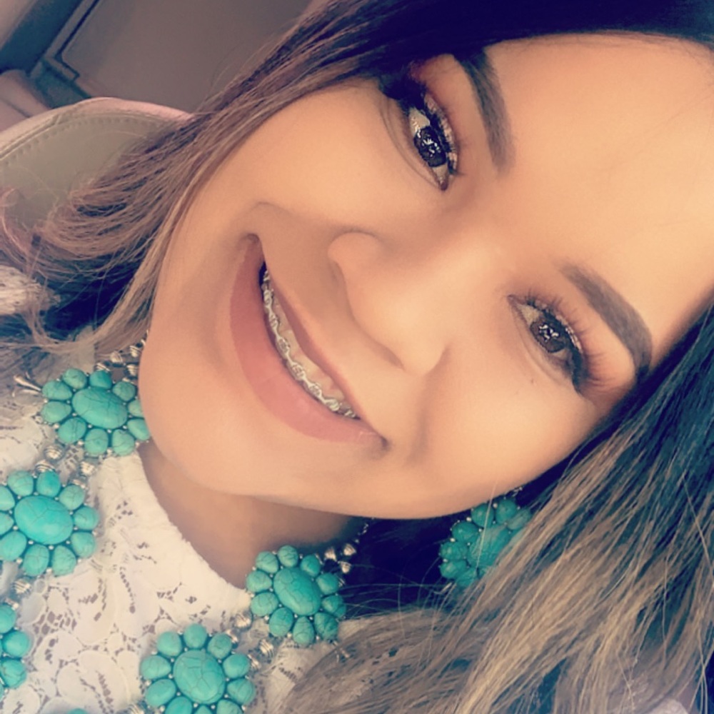 Meet your Posher, Erika
